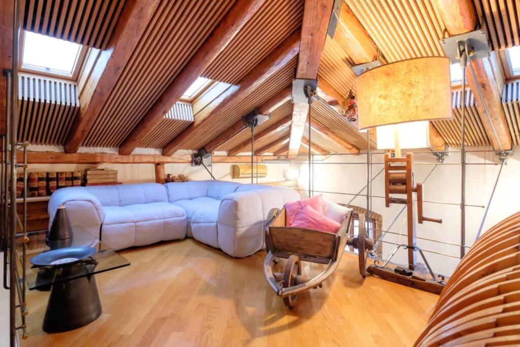 Апартаменты 6 Ponterosso - Luxury Attic Триест Экстерьер фото