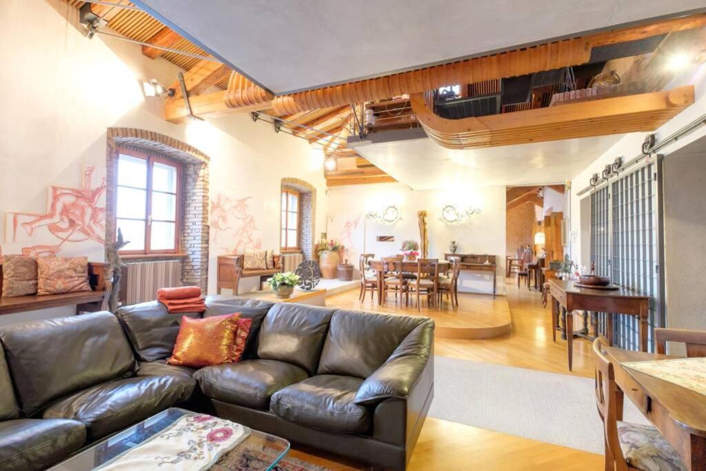 Апартаменты 6 Ponterosso - Luxury Attic Триест Экстерьер фото