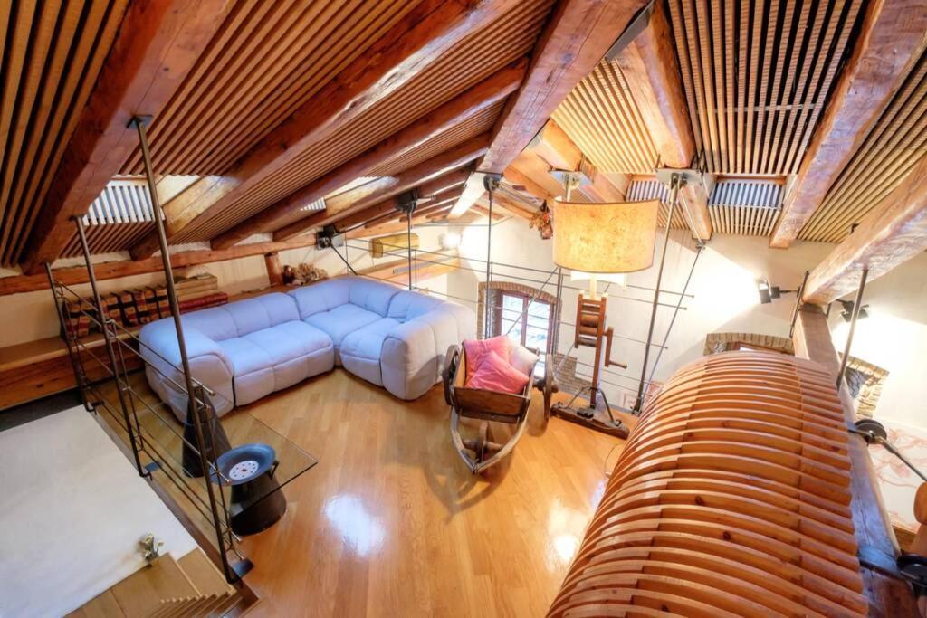 Апартаменты 6 Ponterosso - Luxury Attic Триест Экстерьер фото
